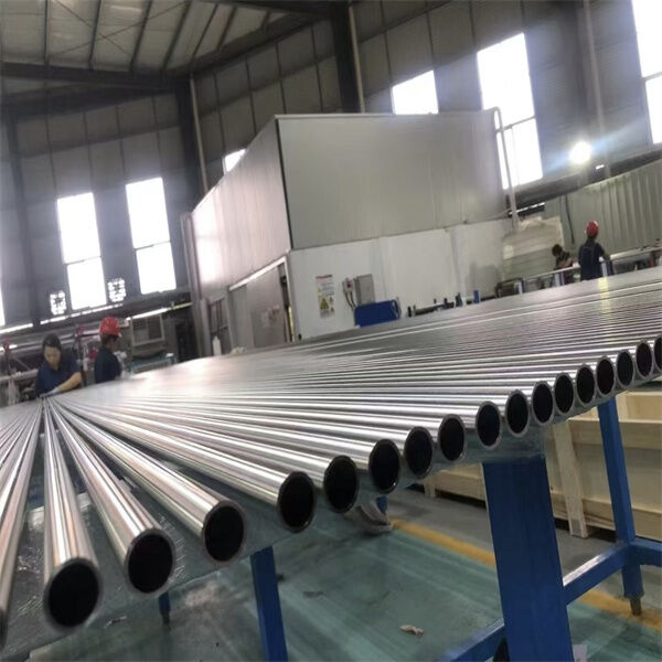 Stainless Steel High Pressure Pipe - 304L Grade, Corrosion Resistant, for Chemical Plants, ASTM A312 Standard, 1/2" to 24" Sizes